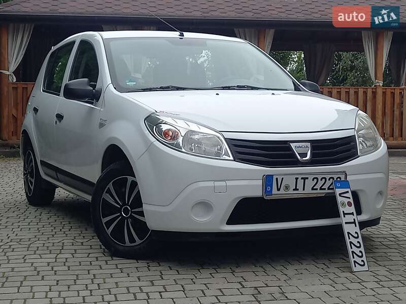 Хэтчбек Dacia Sandero 2009 в Самборе фото 22 Хэтчбек Dacia Sandero 2009 в Самборе