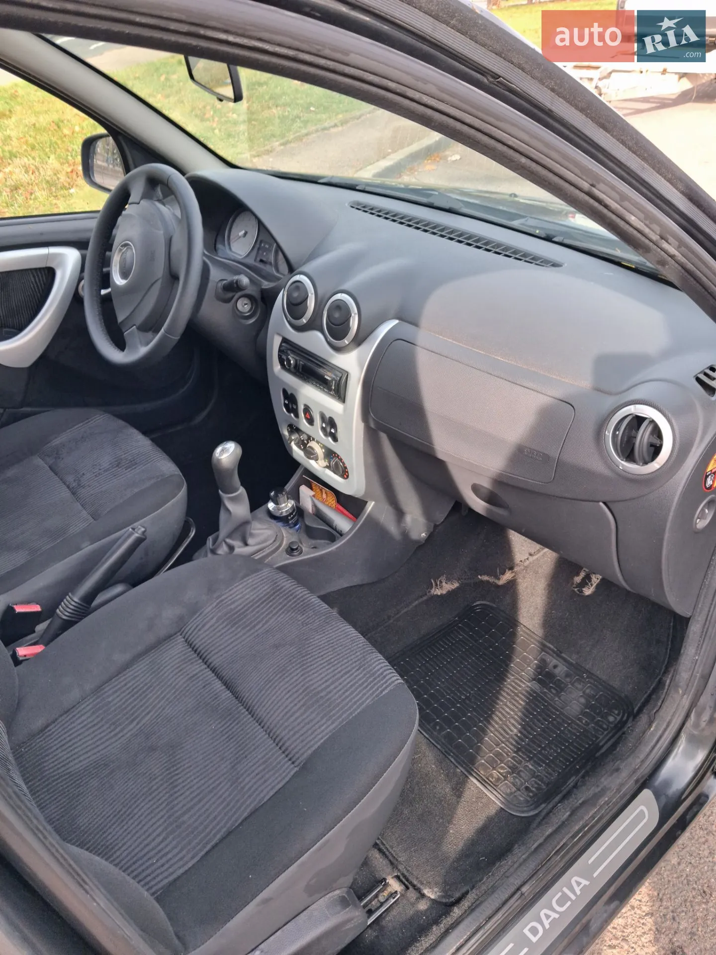 2011 Dacia Sandero - мініатюра 30