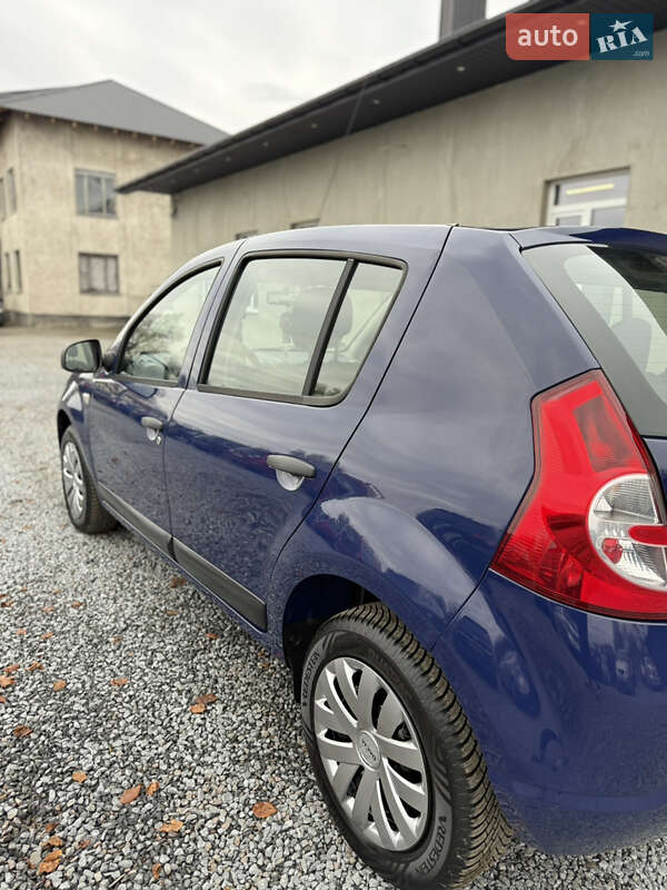 Хетчбек Dacia Sandero 2009 в Луцьку фото 24 Хетчбек Dacia Sandero 2009 в Луцьку