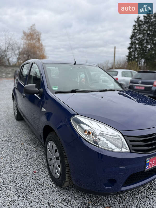 Хетчбек Dacia Sandero 2009 в Луцьку фото 36 Хетчбек Dacia Sandero 2009 в Луцьку