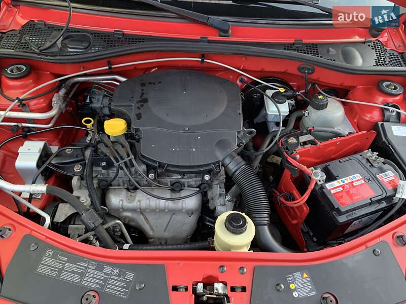 Хетчбек Dacia Sandero 2008 в Чернігові