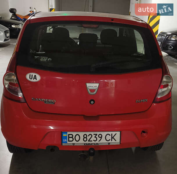 Хетчбек Dacia Sandero 2009 в Тернополі