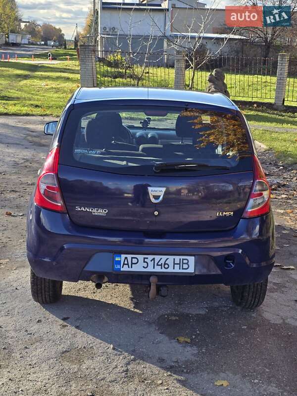 Хетчбек Dacia Sandero 2009 в Львові