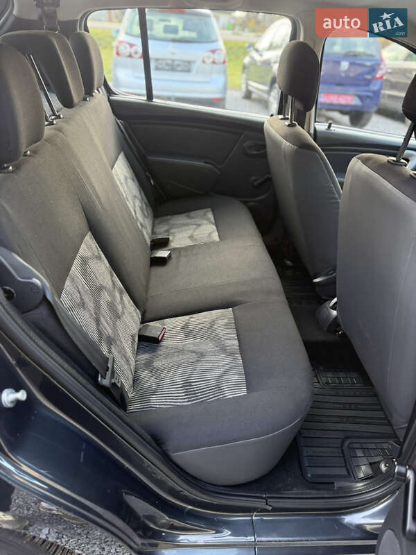 Хэтчбек Dacia Sandero 2009 в Луцке фото 90 Хэтчбек Dacia Sandero 2009 в Луцке