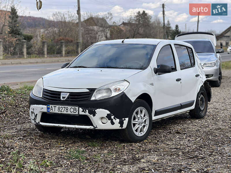 Dacia Sandero 2010