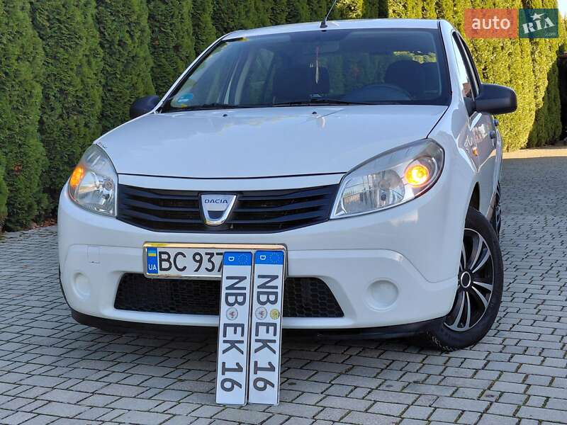 Хэтчбек Dacia Sandero 2010 в Самборе фото 9 Хэтчбек Dacia Sandero 2010 в Самборе