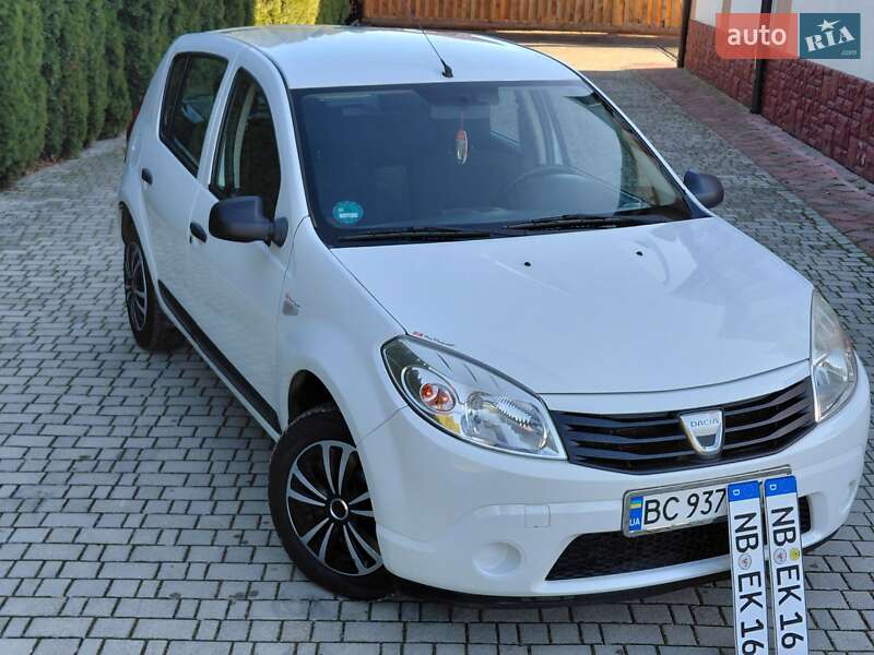 Хэтчбек Dacia Sandero 2010 в Самборе фото 18 Хэтчбек Dacia Sandero 2010 в Самборе
