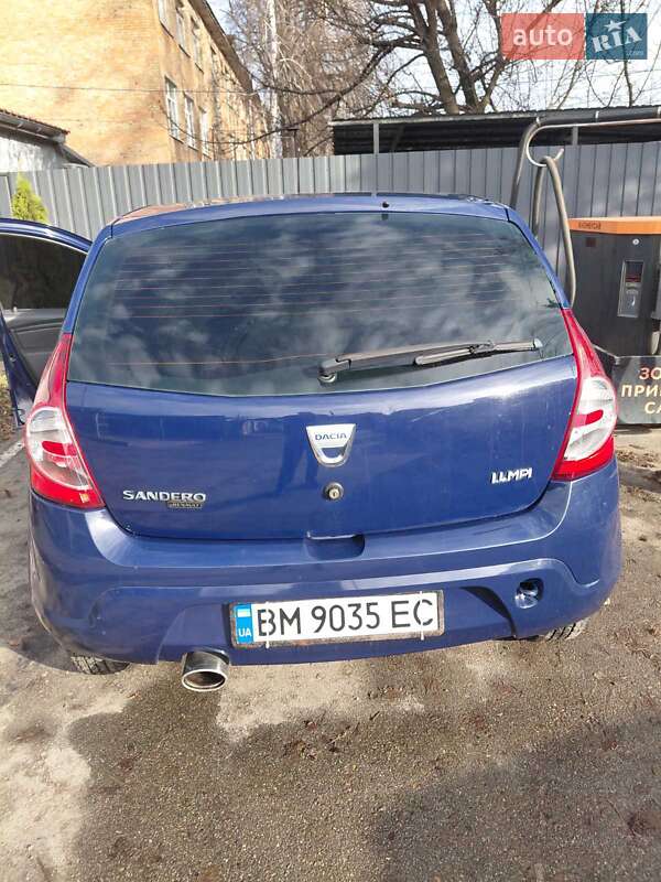 Хэтчбек Dacia Sandero 2009 в Сумах