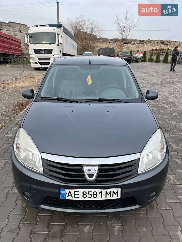 Хетчбек Dacia Sandero 2010 в Софіївці фото 13 Хетчбек Dacia Sandero 2010 в Софіївці