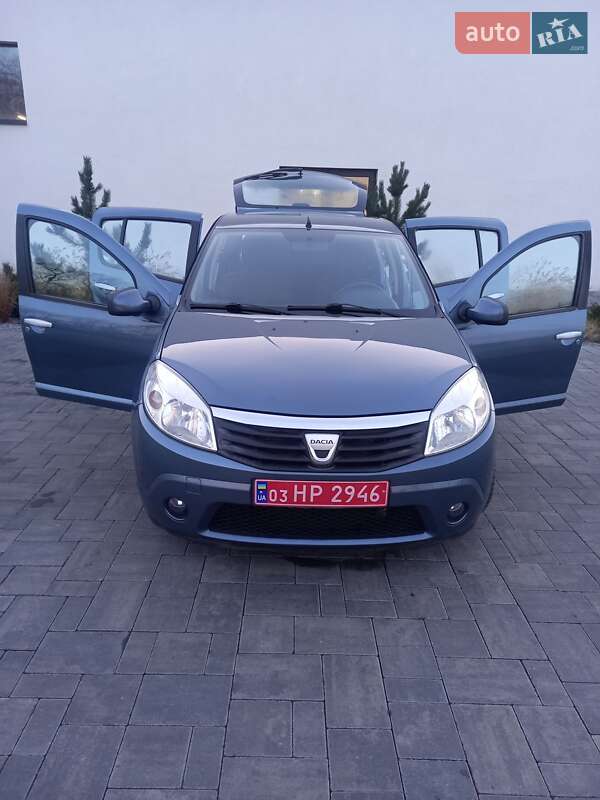 Хетчбек Dacia Sandero 2008 в Луцьку фото 10 Хетчбек Dacia Sandero 2008 в Луцьку
