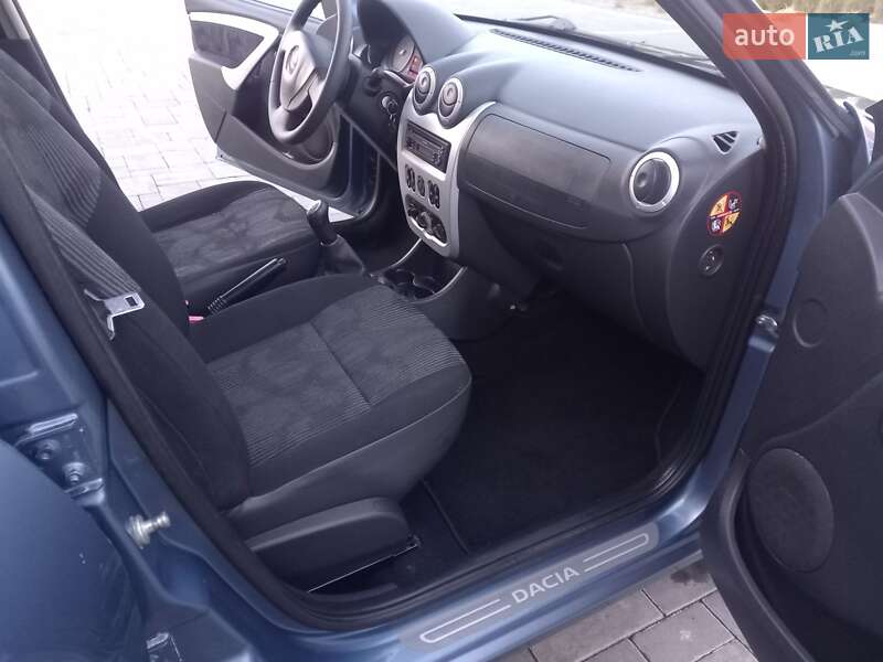 Хетчбек Dacia Sandero 2008 в Луцьку фото 16 Хетчбек Dacia Sandero 2008 в Луцьку