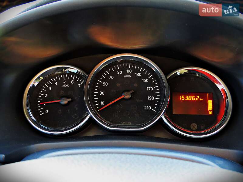 Хэтчбек Dacia Sandero 2013 в Черкассах фото 6 Хэтчбек Dacia Sandero 2013 в Черкассах