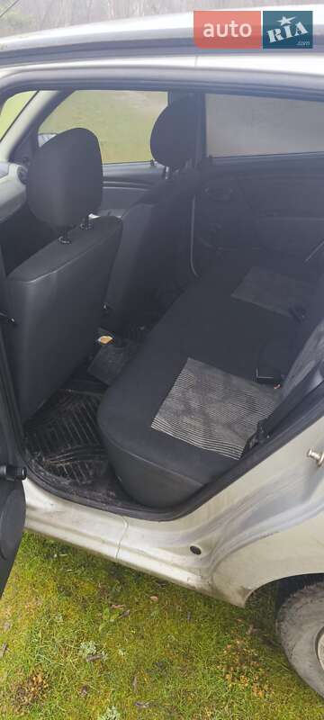 Хэтчбек Dacia Sandero 2009 в Харькове фото 2 Хэтчбек Dacia Sandero 2009 в Харькове