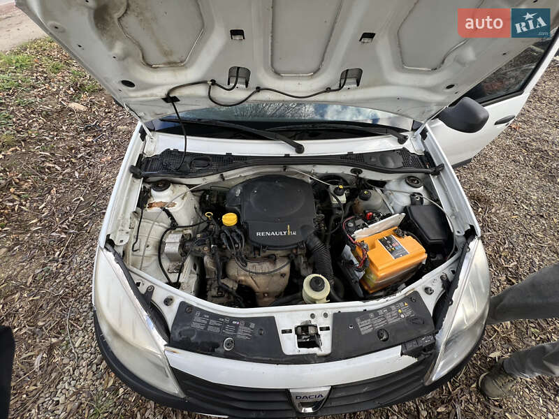 Хетчбек Dacia Sandero 2010 в Калуші