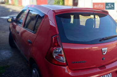 Хетчбек Dacia Sandero 2011 в Броварах