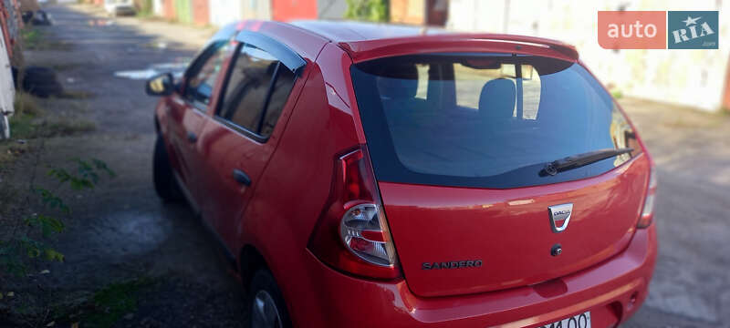 Хетчбек Dacia Sandero 2011 в Броварах