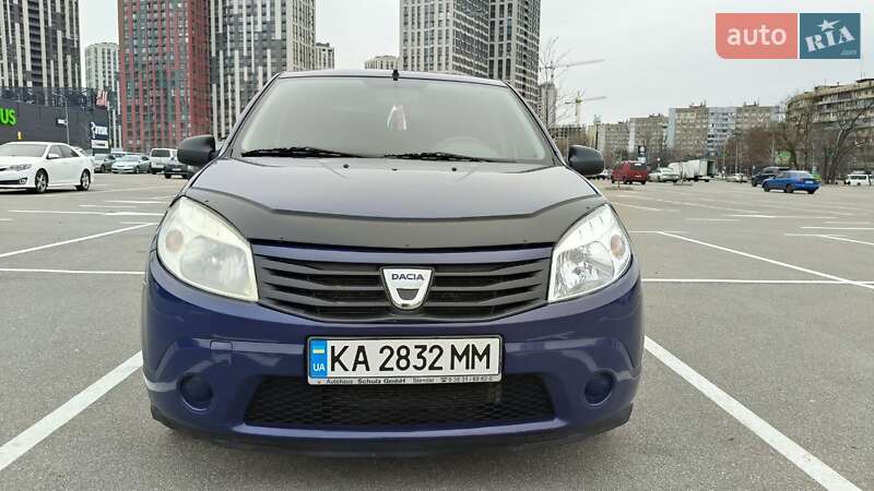Dacia Sandero 2009