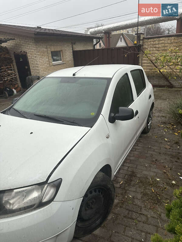 Хетчбек Dacia Sandero 2013 в Дніпрі фото 7 Хетчбек Dacia Sandero 2013 в Дніпрі