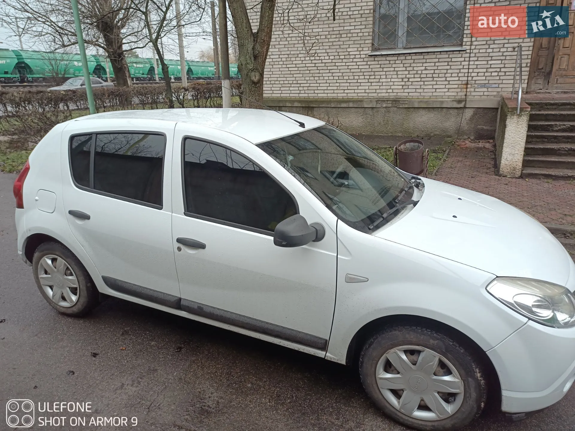 2010 Dacia Sandero - мініатюра 2