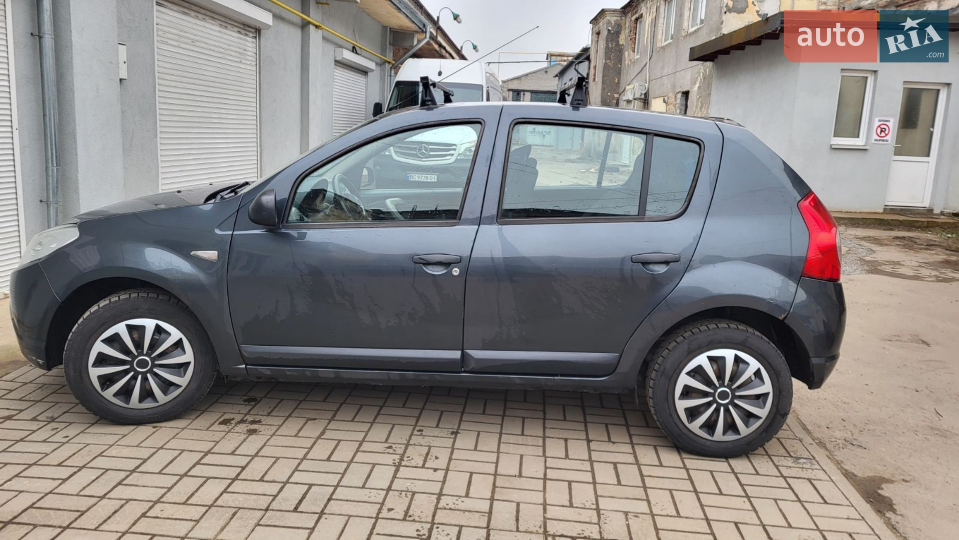 2010 Dacia Sandero - мініатюра 3
