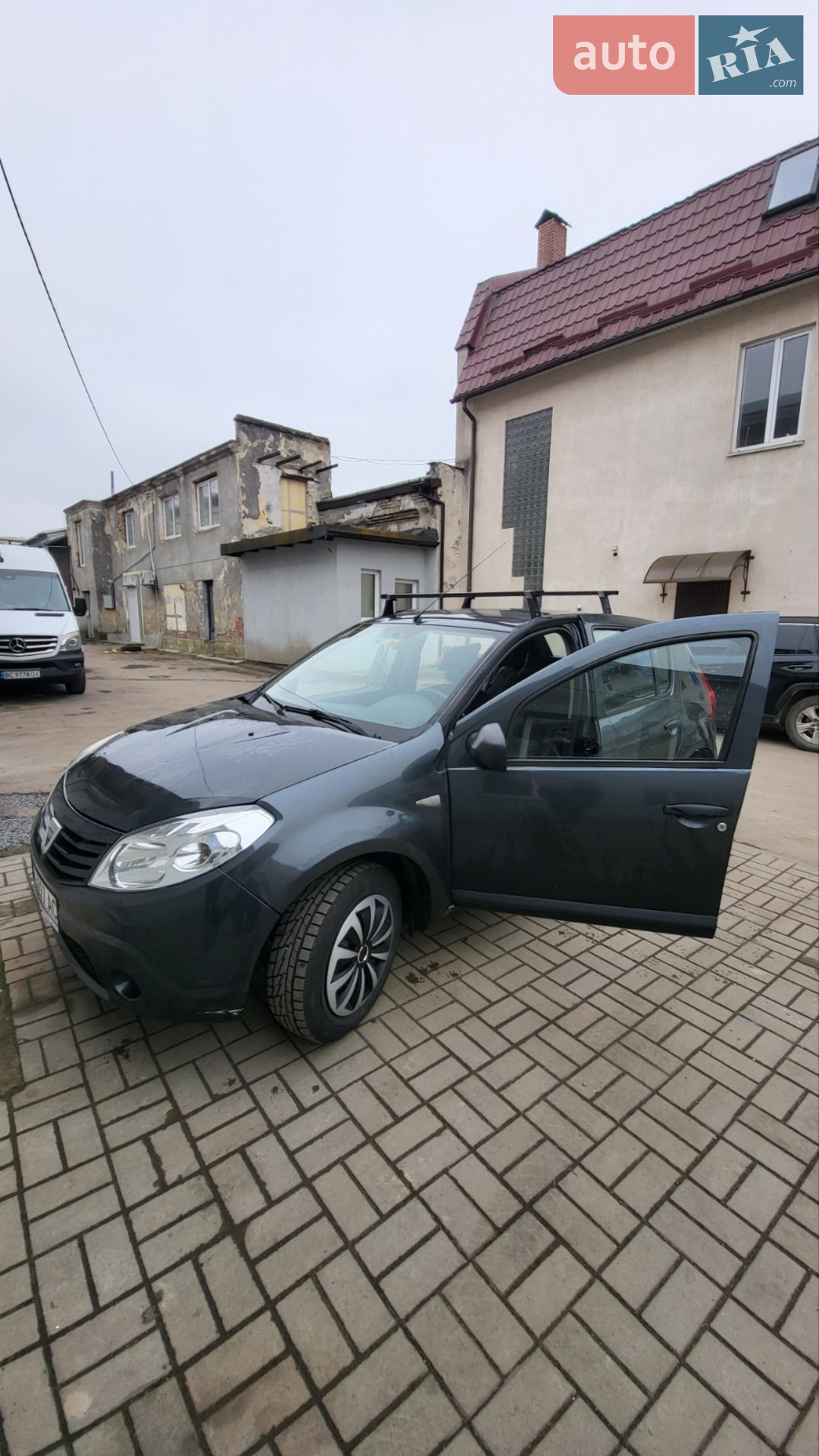 2010 Dacia Sandero - мініатюра 6