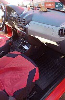 Хетчбек Dacia Sandero 2009 в Львові