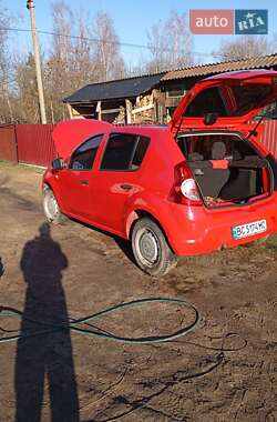 Хетчбек Dacia Sandero 2009 в Львові