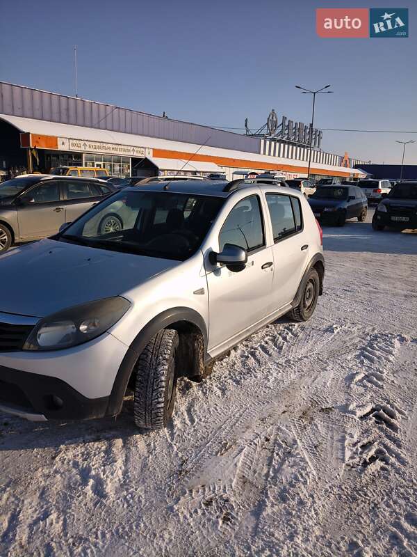 Dacia Sandero 2010