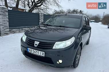 Хетчбек Dacia Sandero 2009 в Вінниці