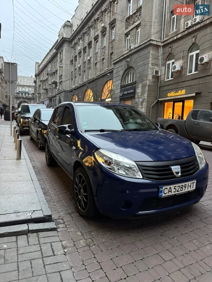 2010 Dacia Sandero - мініатюра 18