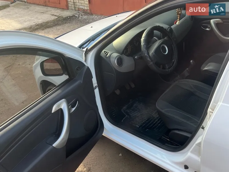 Dacia Sandero 2009 VIN UU1BSDBNH41874902 фото оголошення 4 з 44
