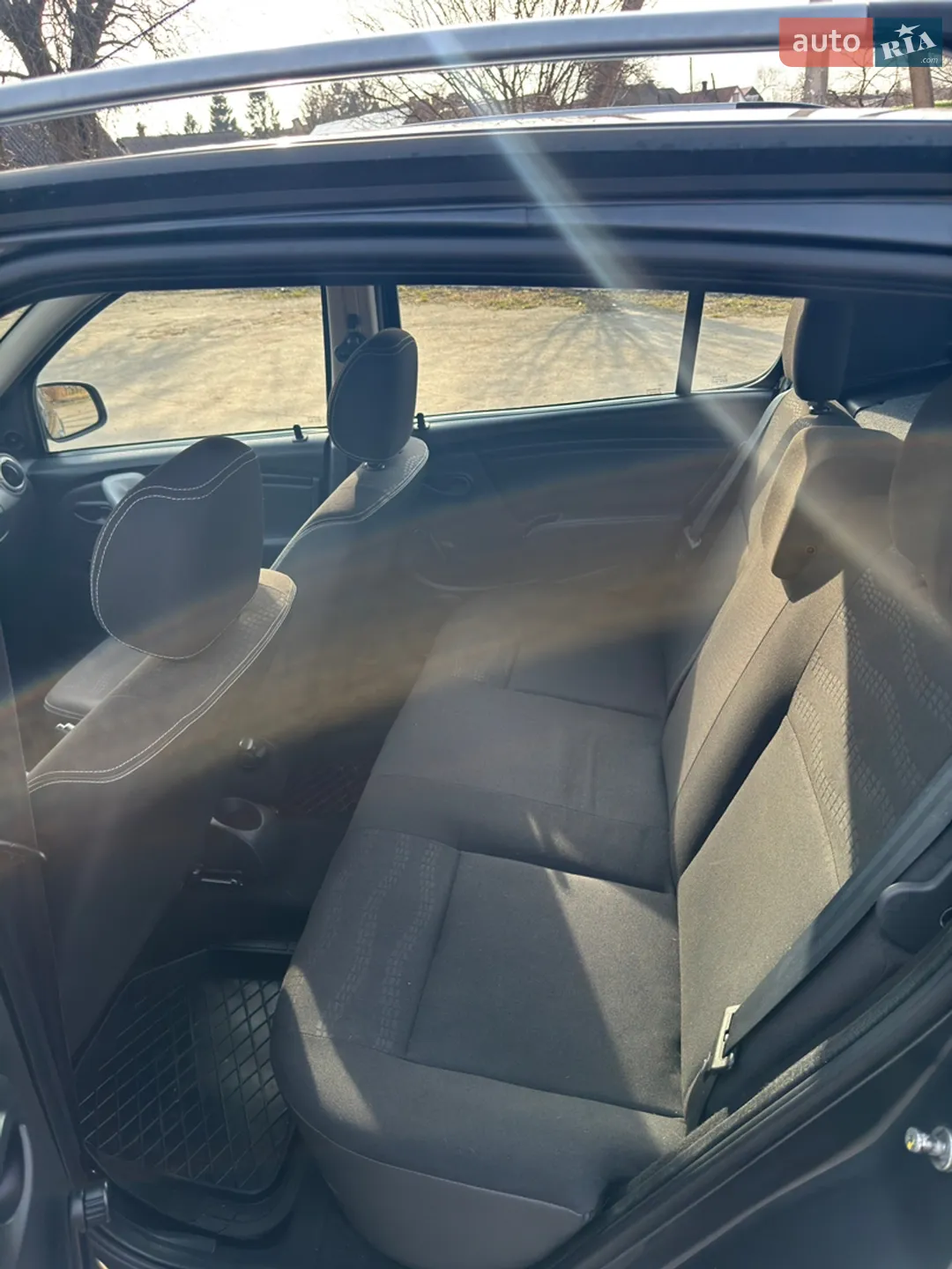 2010 Dacia Sandero - мініатюра 10