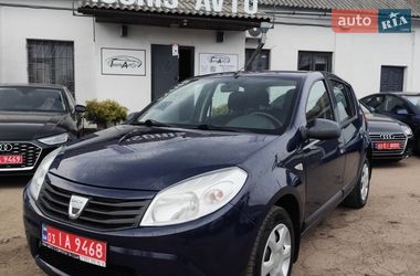 Хетчбек Dacia Sandero 2010 в Чернігові