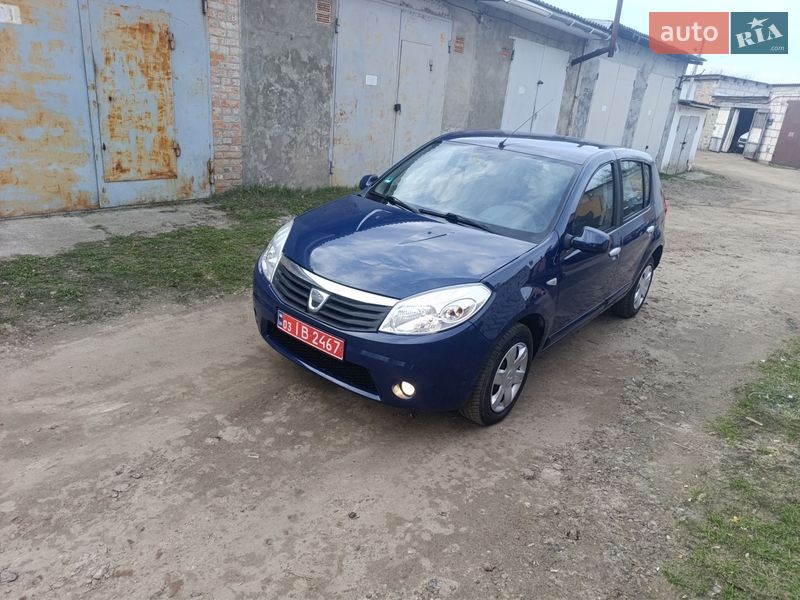 Dacia Sandero 2009