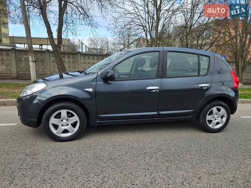 Хэтчбек Dacia Sandero 2009 в Виннице фото 7 Хэтчбек Dacia Sandero 2009 в Виннице