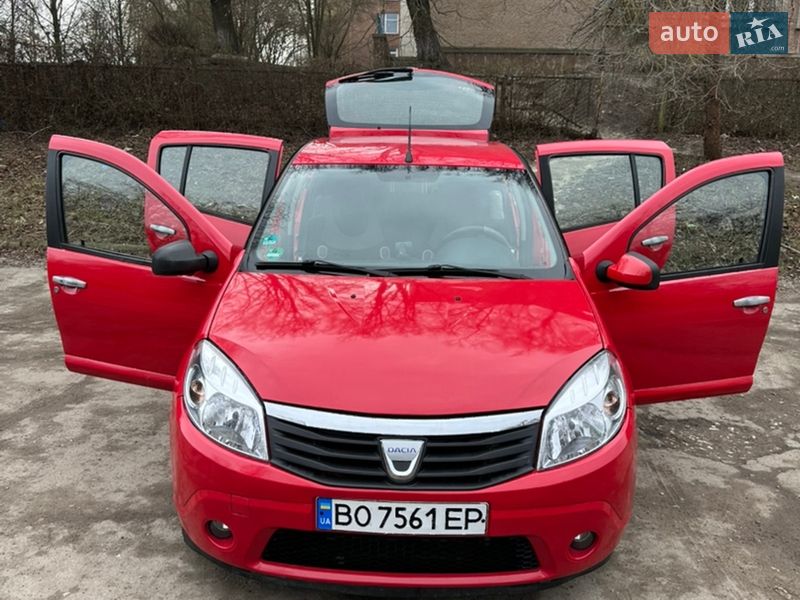 Dacia Sandero 2009
