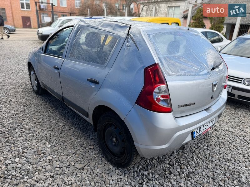 Хэтчбек Dacia Sandero 2012 в Бердичеве