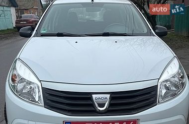 Хетчбек Dacia Sandero 2008 в Полтаві