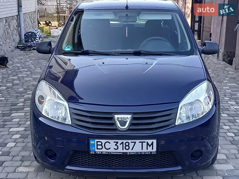 Dacia Sandero 2011