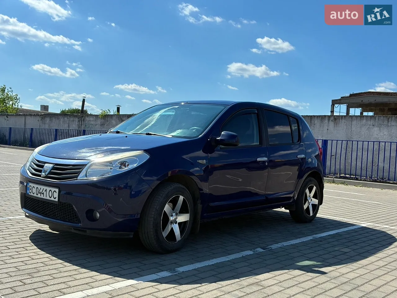 2010 Dacia Sandero - мініатюра 28