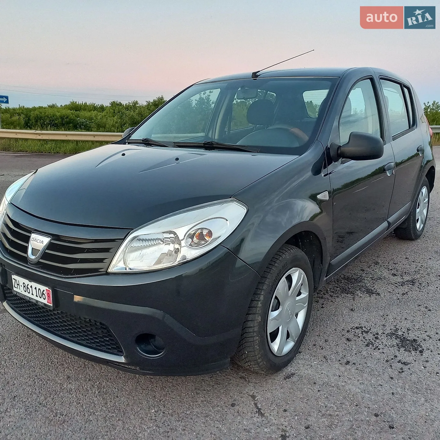 2010 Dacia Sandero - мініатюра 2