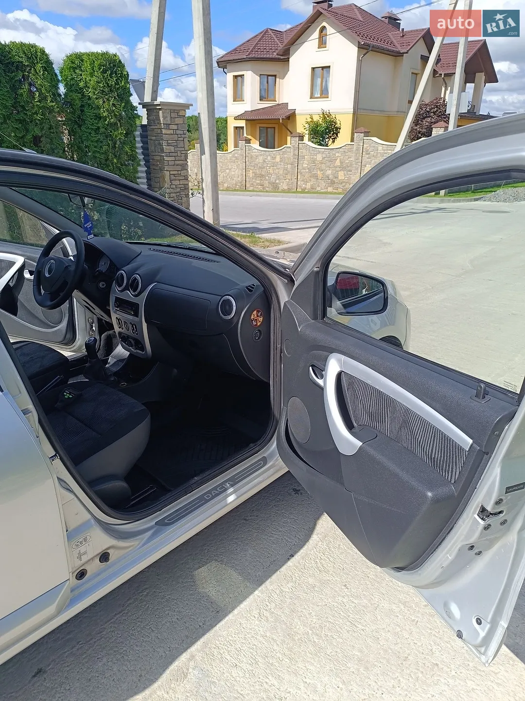 2010 Dacia Sandero - мініатюра 38