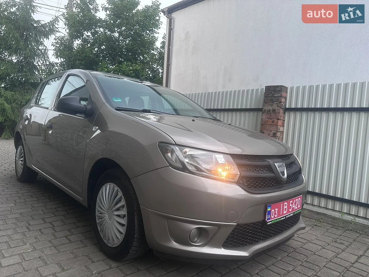 2015 Dacia Duster - мініатюра 21