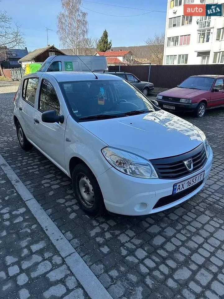 Dacia Sandero 2012