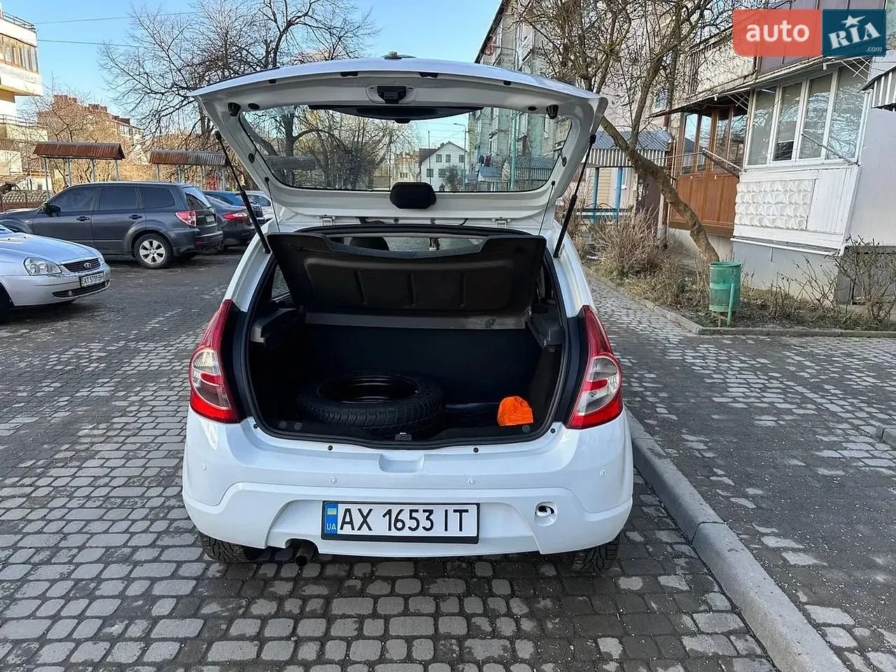 2012 Dacia Sandero - мініатюра 8