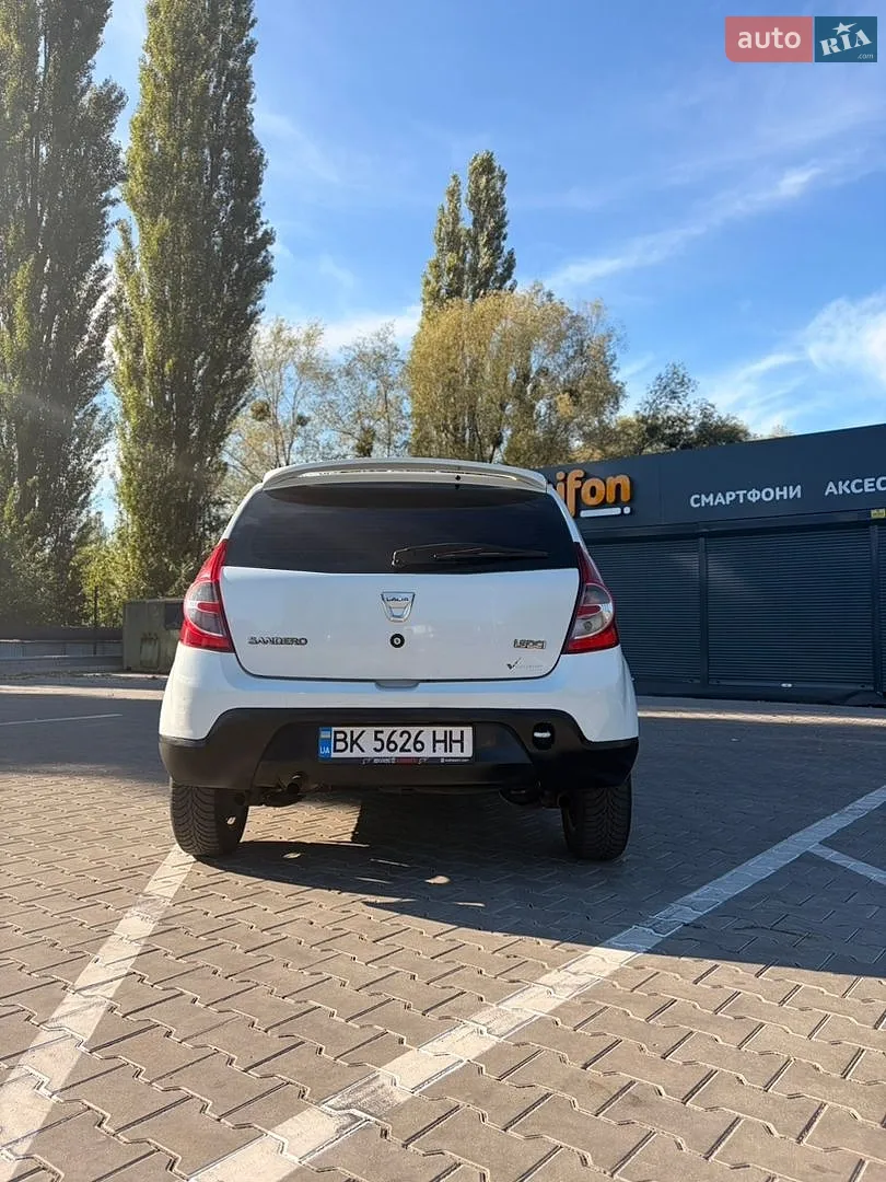 2011 Dacia Sandero - мініатюра 4
