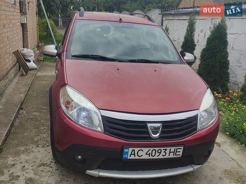 Dacia Sandero 2012