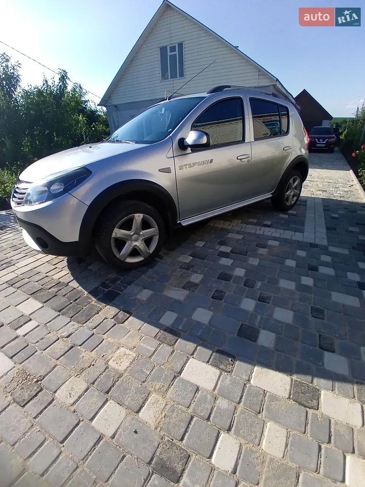 2012 Dacia Sandero - мініатюра 30