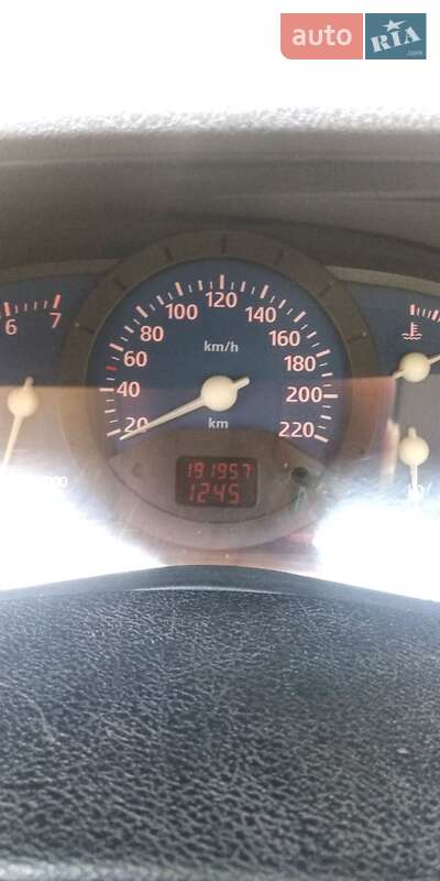 Ліфтбек Dacia Solenza 2004 в Жовтих Водах