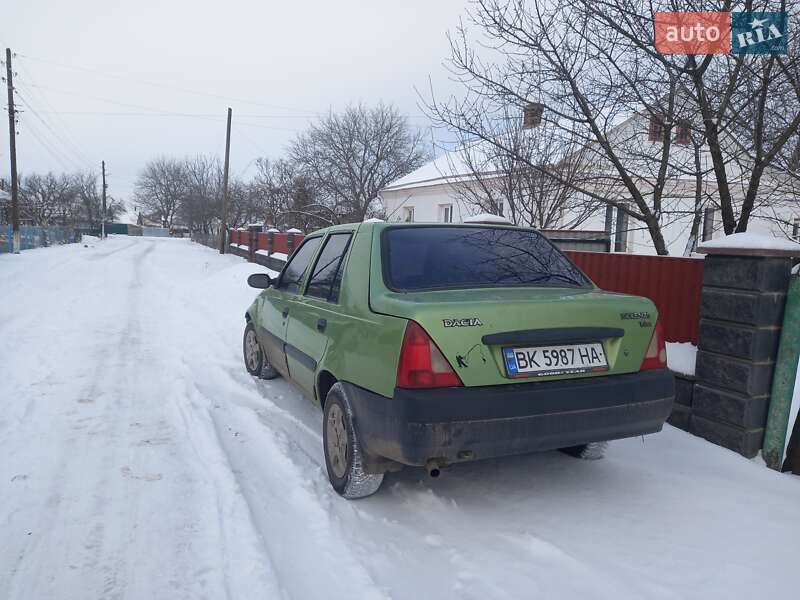 Хэтчбек Dacia Solenza 2004 в Остроге